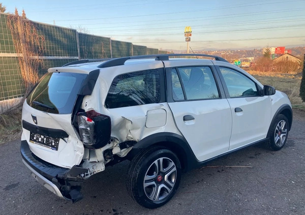 Dacia Logan cena 28900 przebieg: 28000, rok produkcji 2019 z Sokółka małe 106